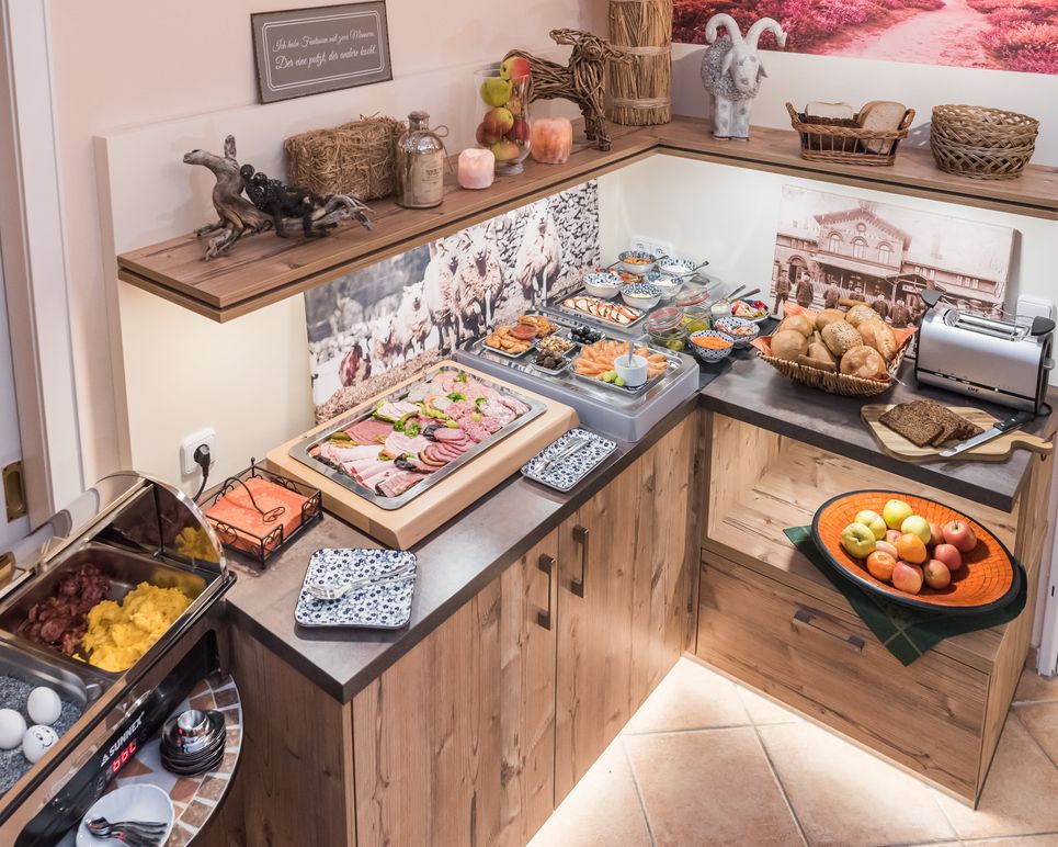 Reichhaltiges Frühstücksbuffet